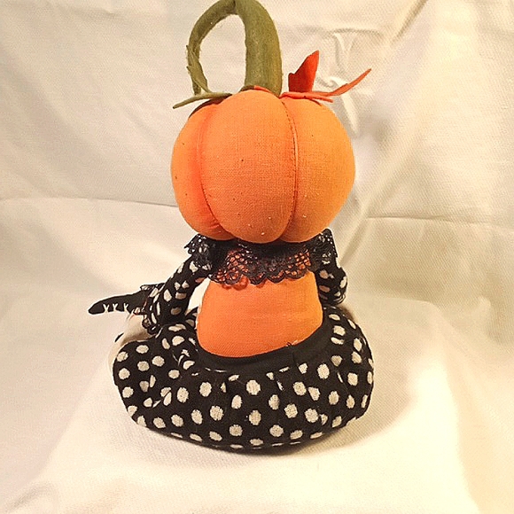 Halloween doll for decoration - Picture 3 of 4